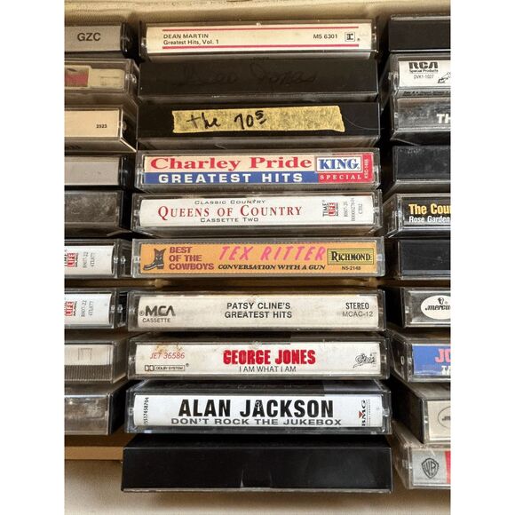 Classic Country 1970's/80's Cassette Tape Collection w/ Case, George Jones - Picture 4 of 14